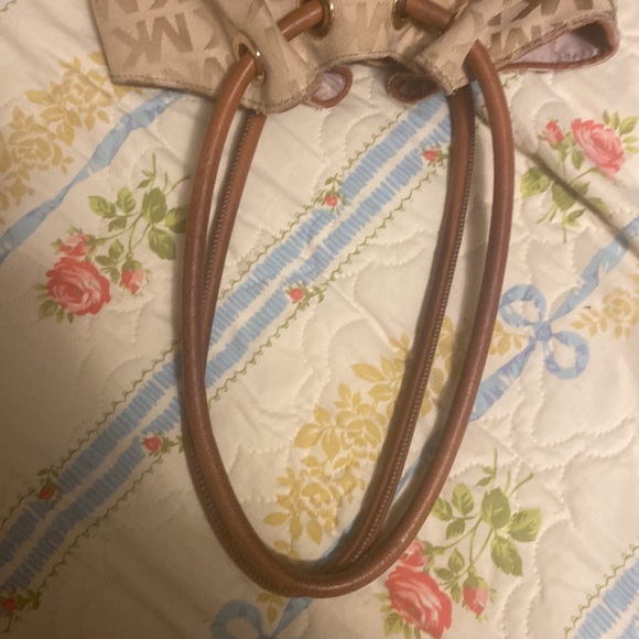 Purse - Picture 4 of 4